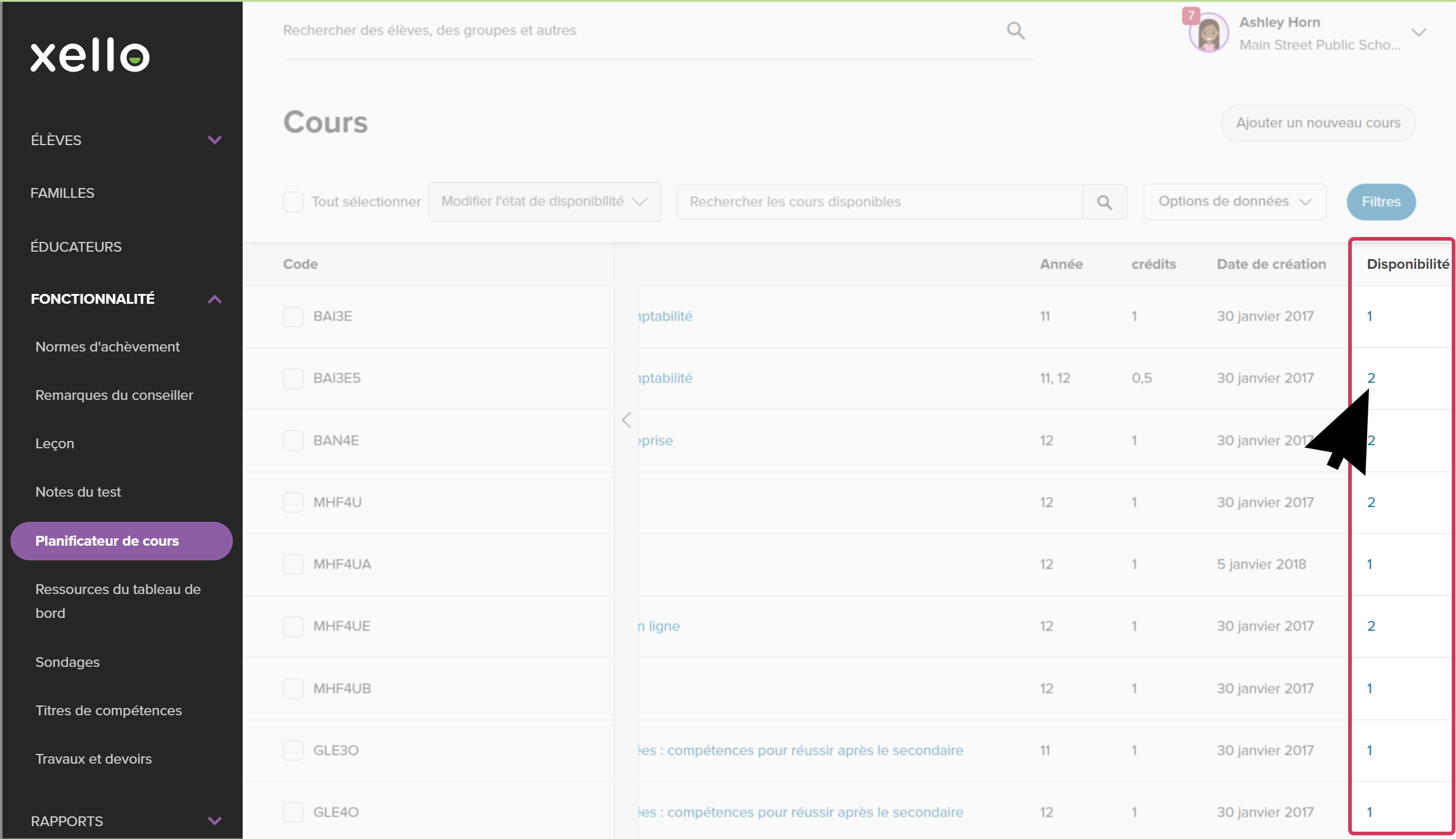 Courses page for a district in Xello with the Availability column highlighted.